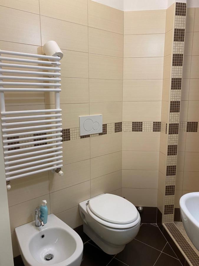 Clara'S Home Рим Екстериор снимка